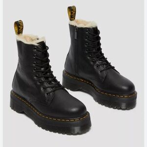 New - Dr Martens Jadon boots